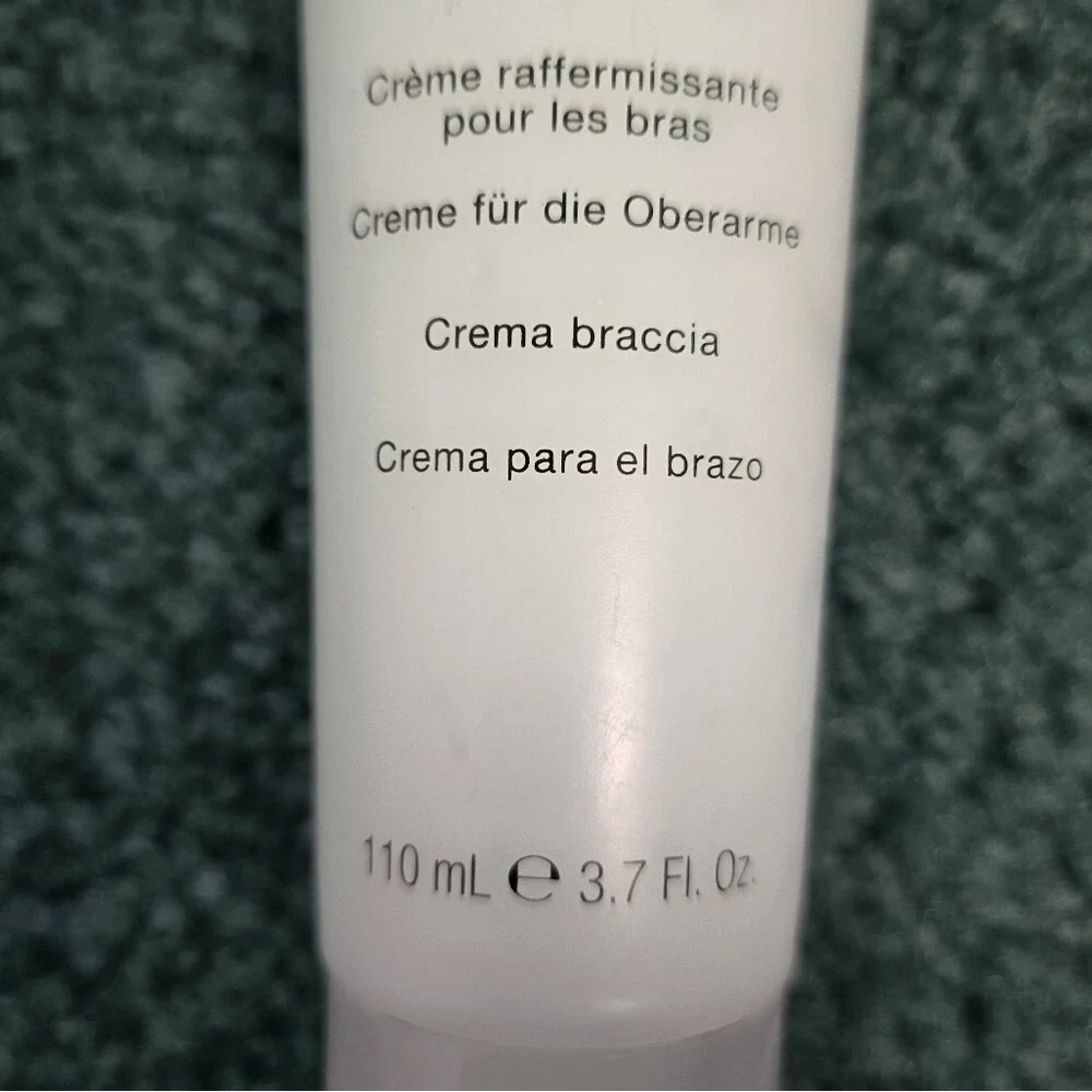 Prai Ageless 110ml 3.7 fl oz Upper Arm Creme‎ NEW SEALED Tank Top Swimsuit Ready